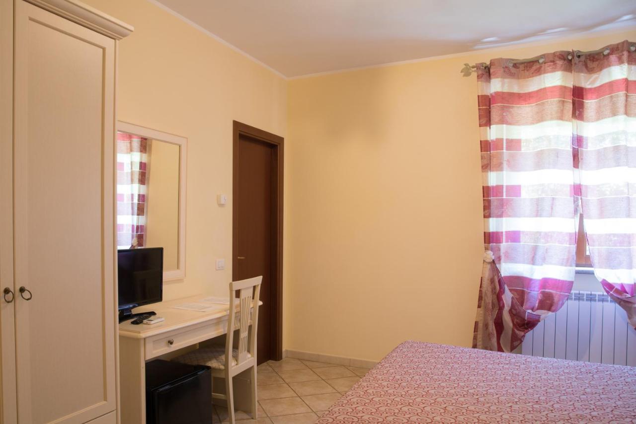 L'Infinito Bed & Breakfast Carbognano Exterior foto